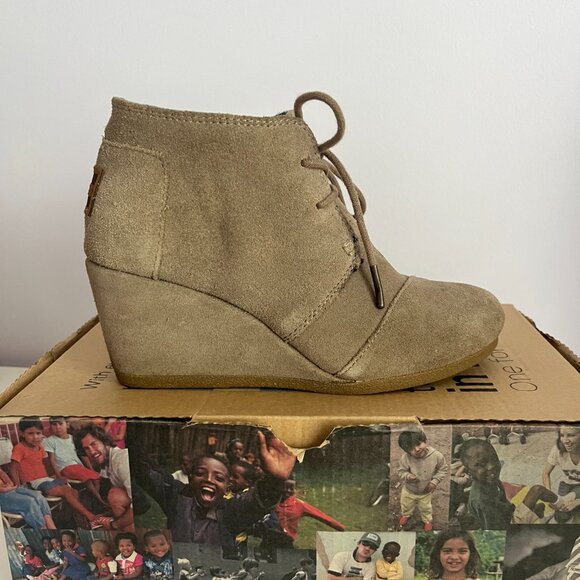 Toms Desert Wedge Taupe Suede Size 5.5 - Picture 2 of 7